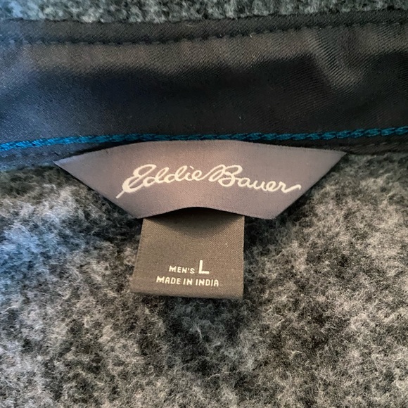 Eddie Bauer Button-up - Picture 2 of 4